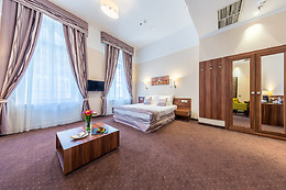 Hotel President