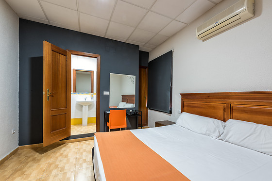 KUBIK HOTEL & APARTAMENTOS - photo 0
