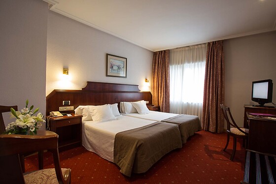 HOTEL ZENTRAL RAMIRO I - photo 2