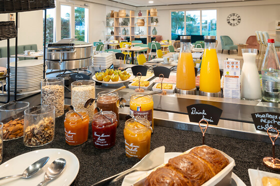 SURE HOTEL by Best Western Tonnay-Charente - photo 3