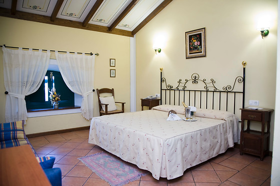 HOTEL RURAL SOTERRAÑA - photo 4