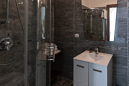 Aiello Rooms