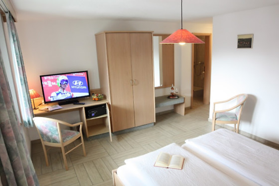 Hotel Paradis Leukerbad - photo 6