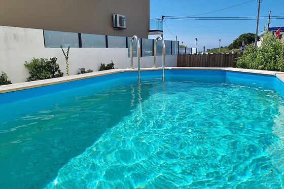FAMILY SURF HOME - photo 1