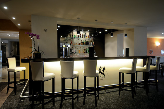 Hotel Mercure Maurepas St Quentin - photo 2