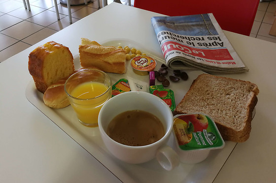 HOTEL PREMIERE CLASSE Angers Ouest - photo 4