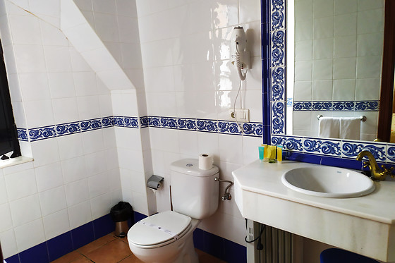 HOTEL RURAL SOTERRAÑA - photo 33