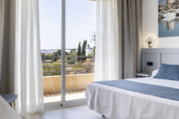 HOSPEDIUM HOTEL ABRIL