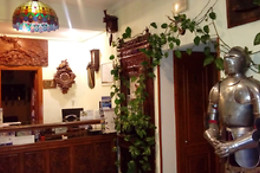 HOTEL LOS PERALES