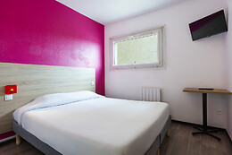 Hôtel HOTELF1 Reims Tinqueux