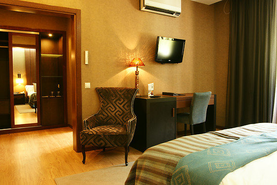 YOUR HOTEL & SPA ALCOBAÇA - photo 2