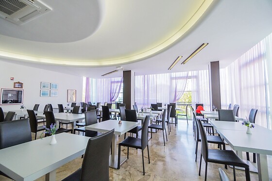 Hotel Mirage - photo 1