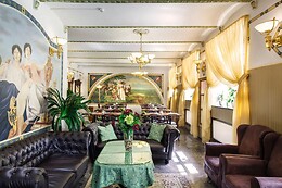 Hotel Taurus