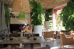 Adonis Sanary - Grand Hôtel des Bains **