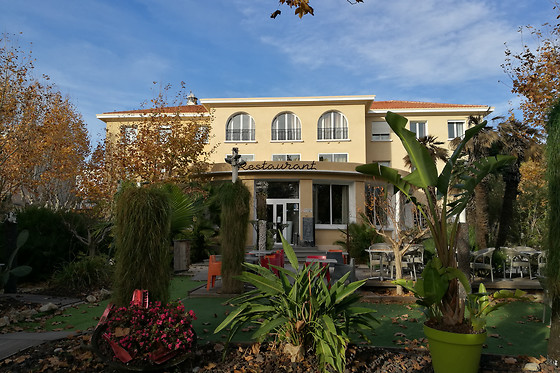 Adonis Sanary - Grand Hôtel des Bains ** - photo 0