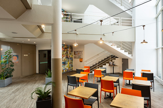 Hôtel hotelF1 Nemours - photo 2