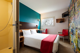 Hôtel hotelF1 Nemours