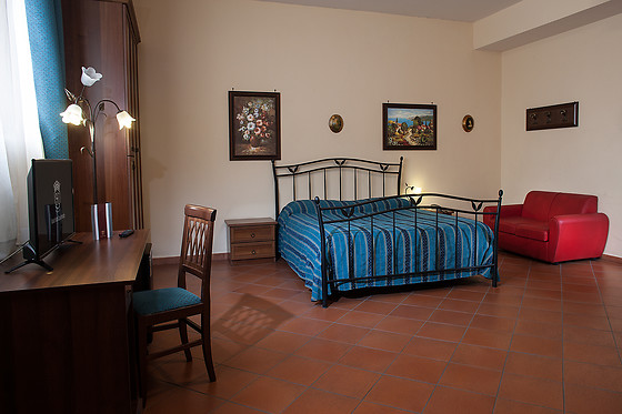 Grand Hotel Capodimonte - photo 3