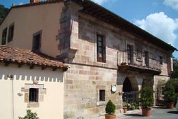 CASONA DE LA SALCEDA