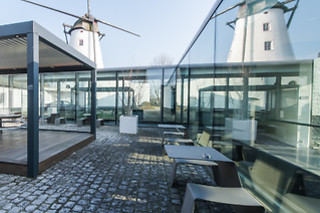 Toegang tot de wellness en bubbels voor 2 bij D-Hotel (Kortrijk - West-Vlaanderen)