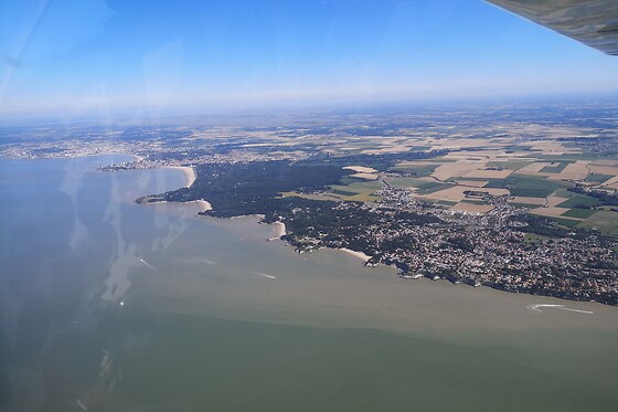 UAD AEROSERVICES - photo 7