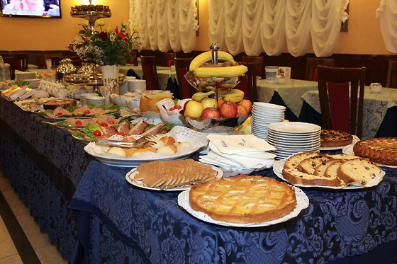 King Mokinba Hotels - photo 0