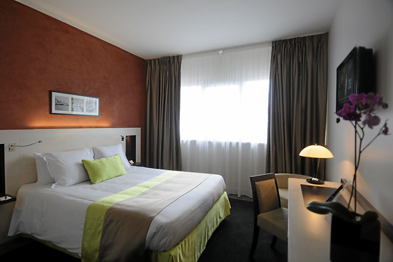 Hotel Mercure Maurepas St Quentin - photo 3