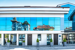 HOTEL VILLA ROSARIO II, EDIFICIO MODERNO