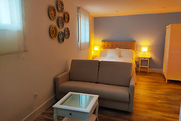 APARTAMENTOS TURÍSTICOS LA CASA AZUL