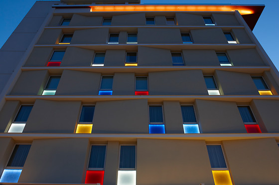 Breaking Business Hotel - photo 3