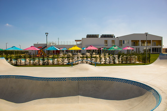 RIDE SURF RESORT & SPA - photo 9