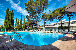 Zenitude Hôtel-Résidences : La Tour de Mare ****