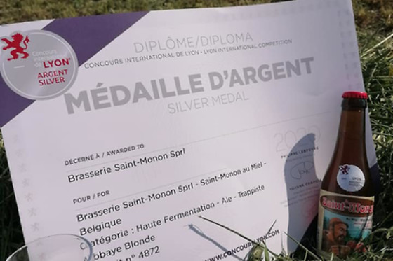 Een brouwerijbezoek en degustatie voor 2 bij Brasserie artisanale de Saint-Monon (Ambly- Luxemburg)
