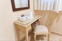HOSTAL BIANCO