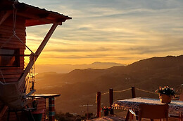 GLAMPING DE ROSE Y LA CARAVANA DE SARA