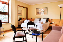HOTEL AR PARQUESUR 4*