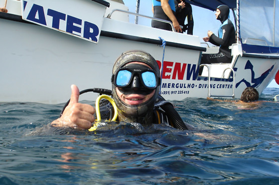 OPEN WATERS - photo 5