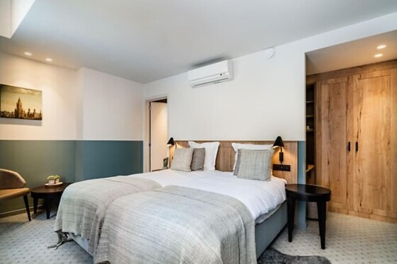 Online Booking EPS - photo 1