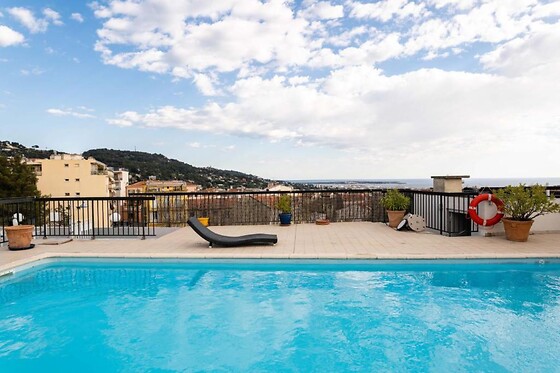 Adonis Cannes *** - photo 4