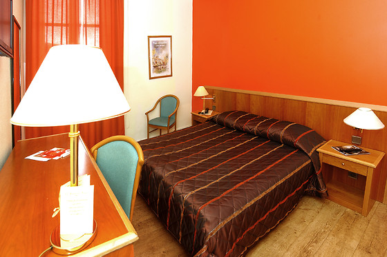 Hotel The Originals Aurillac Grand Hôtel Saint-Pierre - photo 9
