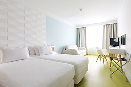 LEGENDARY PORTO HOTEL