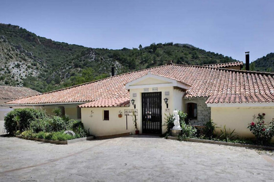 HOTEL HOSTAL DE LA TRUCHA - photo 3