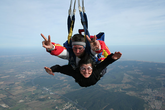 CHUTEXTREM PARACHUTISME - photo 0
