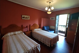 CASA ALDEA VILLALEN