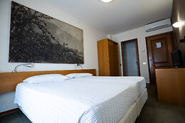 Hotel Rendez-Vous