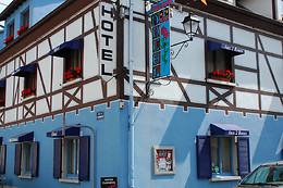 Aux 2 roses (hôtel)