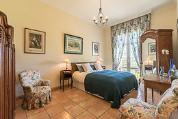 HACIENDA LAS TRES NIÑAS