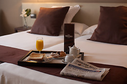 HOTEL CONQUERIDOR