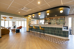 Sure Hotel by Best Western Caen Memorial ***