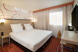 Sure Hotel by Best Western Caen Memorial ***